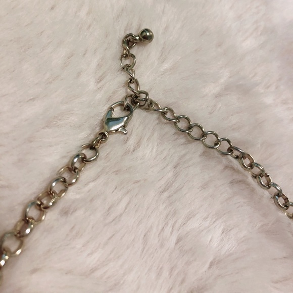 NWOT Gold Tone Collar Necklace - Picture 4 of 4